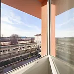 Blue Life 3b Tirabora Short Rent, Con Parcheggio Privato * 的里雅斯特