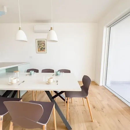 Blue Life 3b Tirabora Short Rent, Con Parcheggio Privato 的里雅斯特