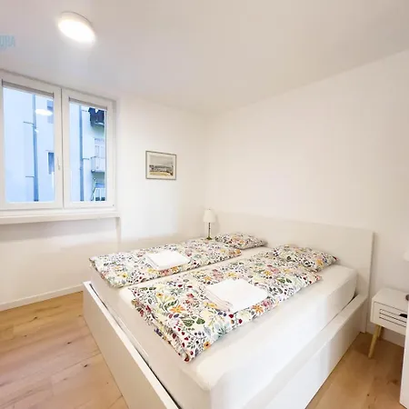 Blue Life 3b Tirabora Short Rent, Con Parcheggio Privato * 的里雅斯特
